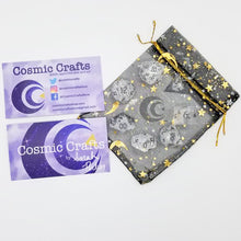 Load image into Gallery viewer, Apparition Dice Set